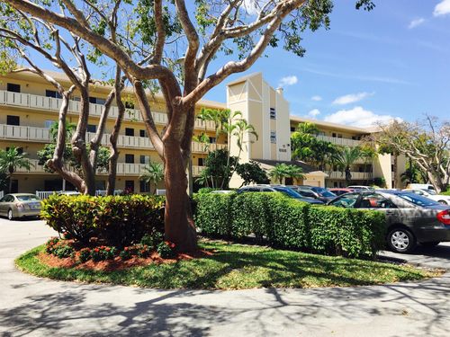 405-6936 Huntington Lane, Delray Beach, FL, 33446 | Card Image