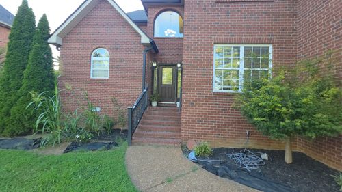 6182 N New Hope Rd, Hermitage, TN, 37076-2683 | Card Image
