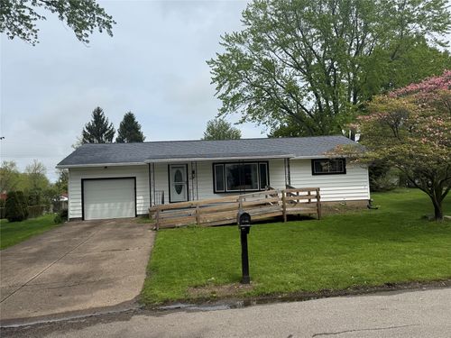 4520 Budd Dr, Erie, PA, 16506-1522 | Card Image