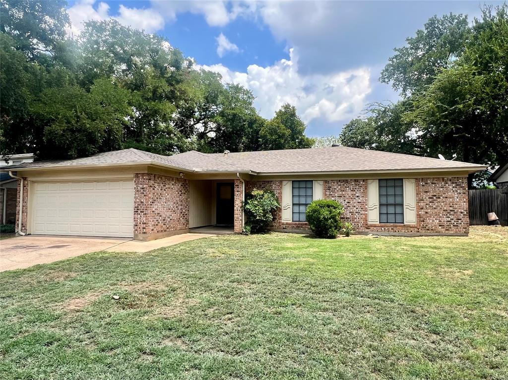 Sibley Dr, Arlington, TX 76015