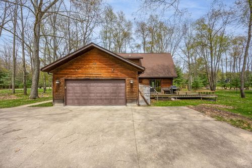 6270 Kilkenny Dr, Canadian Lakes, MI, 49346-7704 | Card Image