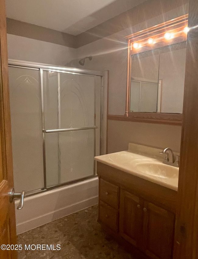 4087 Highway 516, House other with 3 bedrooms, 2 bathrooms and null parking in Matawan NJ | Image 13