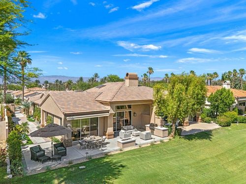 515 Desert Holly Dr, Palm Desert, CA, 92211-7413 | Card Image
