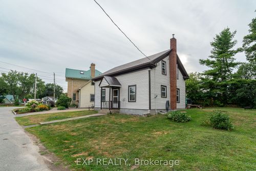 105 Rideau St, Merrickville, ON, K0G1N0 | Card Image