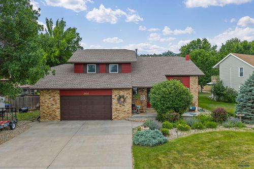 3402 Powderhorn Cir, Rapid City, SD, 57702-4875 | Card Image