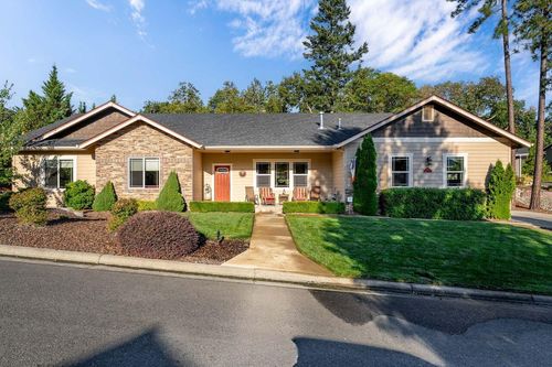1582 Se Rosemary Ln, Grants Pass, OR, 97527-5494 | Card Image