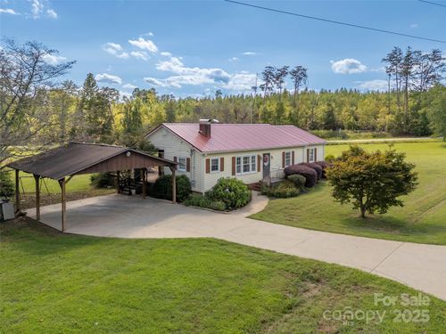 1305 Centennial Rd, Union Mills, NC, 28167-9787 | Card Image