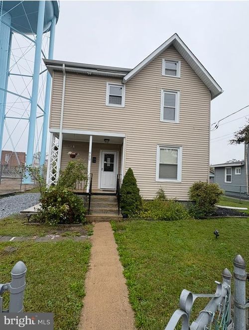 920 Michigan Ave, Vineland, NJ, 08360-4808 | Card Image