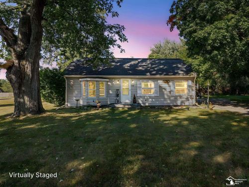 108 Gaunt Ave, Jackson, MI, 49203-5712 | Card Image