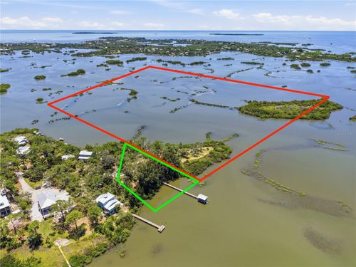 15780 Sunset Point Dr, Cedar Key, FL, 32625-4744 | Card Image
