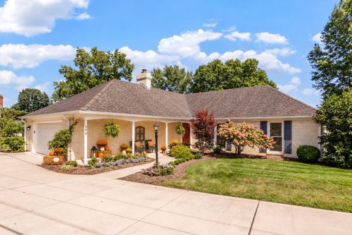 890 Lookout Point Dr, Columbus, OH, 43235-1244 | Card Image