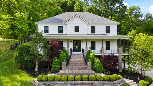119 Century Oak Dr, Franklin, TN, 37069-6104 | Card Image