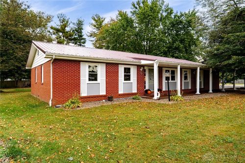 se-75 Country Manor Dr Se, Washington Court House, OH, 43160-9362 | Card Image