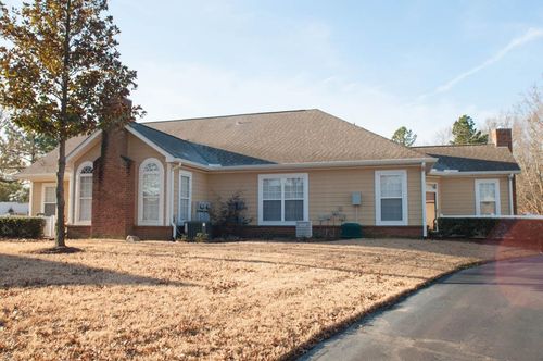 94-1825 Appling Oaks Cir, Cordova, TN, 38016-4950 | Card Image