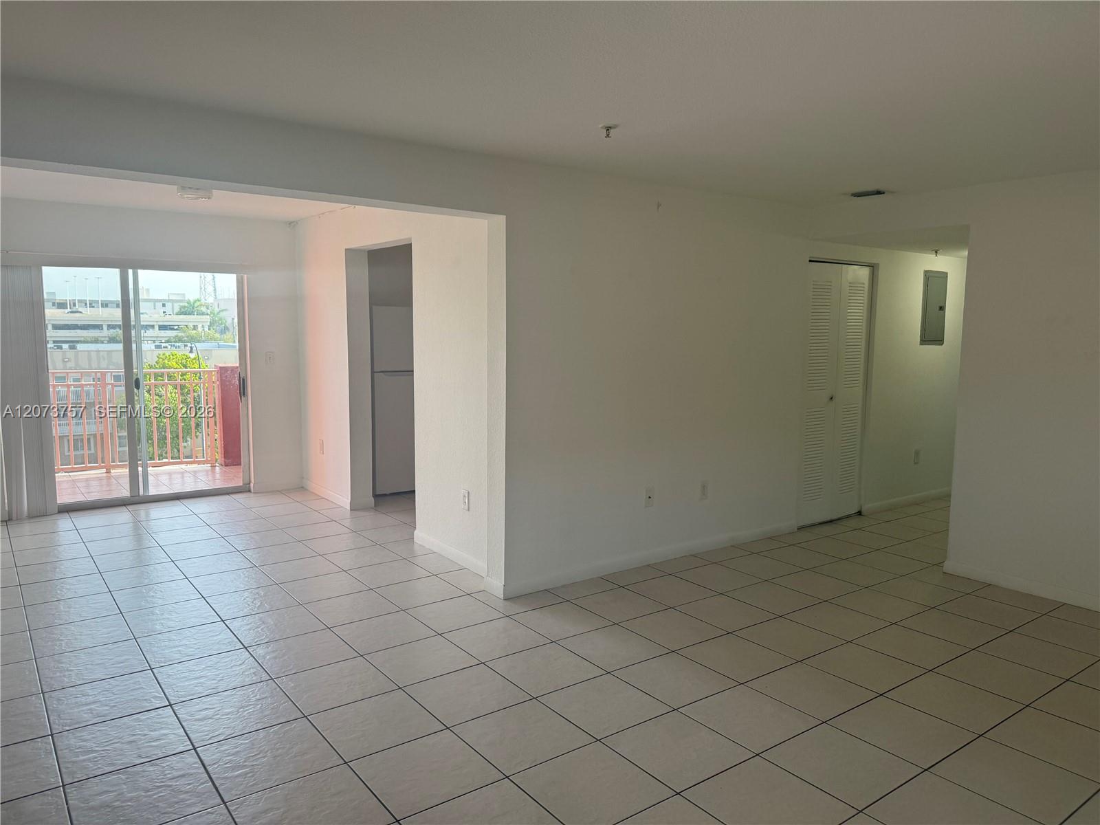 Residential Lease in Hialeah 3