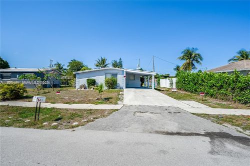 51 Ne 27th Ct, Boynton Beach, FL, 33435-1818 | Card Image