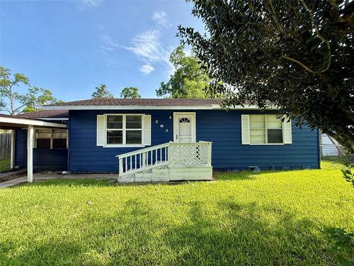 502 E Jackson Street, West Columbia, TX, 77486 | Card Image
