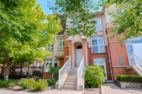 28-9 Pine St, York, ON, M9N0A6 | Card Image