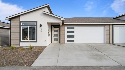 1356 Kalani Ct, West Richland, WA, 99353-1000 | Card Image