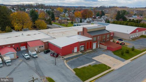 4-30 N 3rd St, WOMELSDORF, PA, 19567-1404 | Card Image