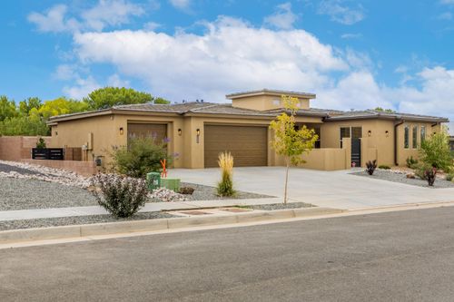 228 Lavender Place Nw, Albuquerque, NM, 87113 | Card Image