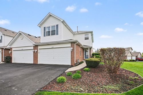 2618 Foxwood Dr, New Lenox, IL, 60451-8535 | Card Image