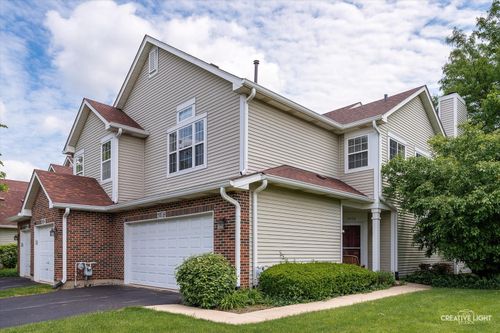 2018-2018 Fulham Dr, Naperville, IL, 60564-8422 | Card Image