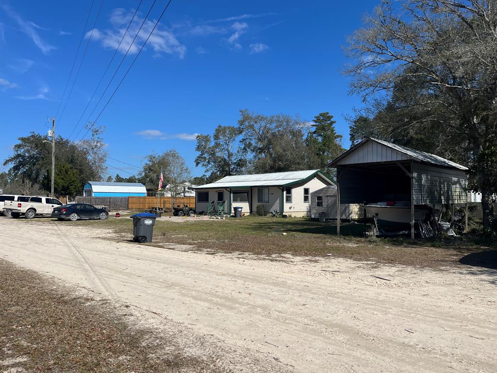 9th St, Steinhatchee, FL 32359