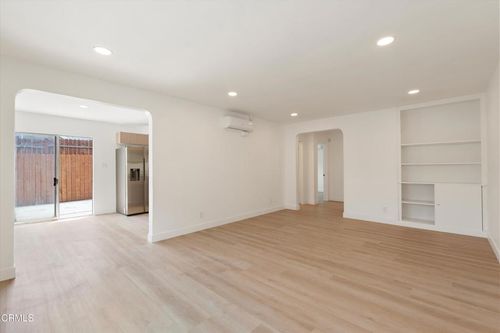 apt-2-624 Silver Lake Blvd, Los Angeles, CA, 90026-3639 | Card Image