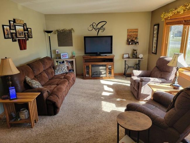 540 7th Ave SW LR 1.jpg | Image 7