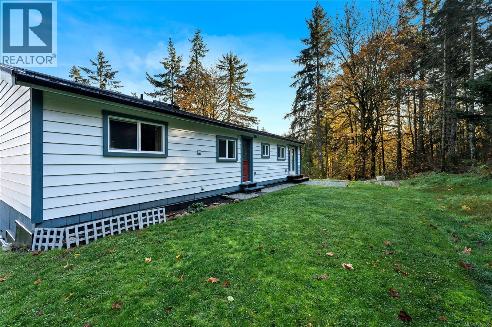 Residential in Salt Spring 4