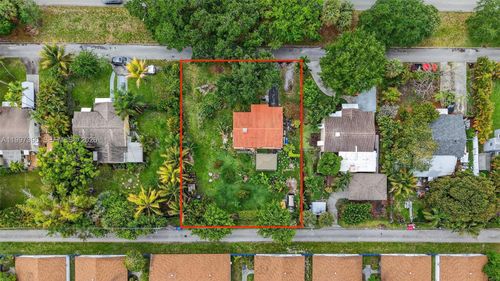 1601 N 16th Ct, Hollywood, FL, 33020-3209 | Card Image
