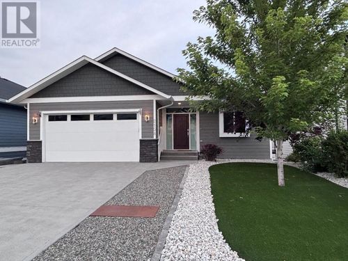 2158 Doubletree Cres, Kamloops, BC, V2B0G8 | Card Image