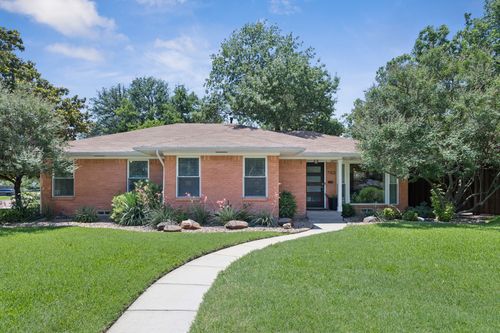 7103 Westbrook Ln, Dallas, TX, 75214-1831 | Card Image