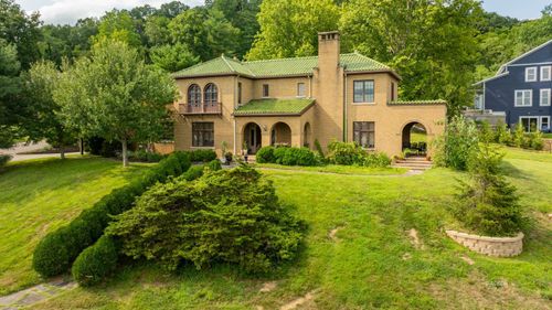 49 Utah Pl, Athens, OH, 45701-1481 | Card Image