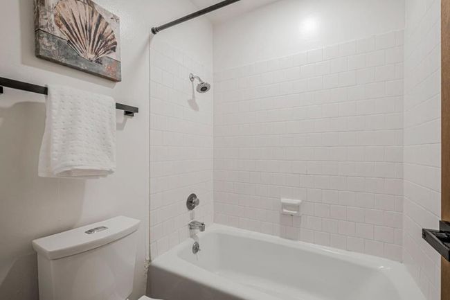 APT-301 - 2700 Le Conte Ave, Condo with 1 bedrooms, 1 bathrooms and 1 parking in Berkeley CA | Image 16
