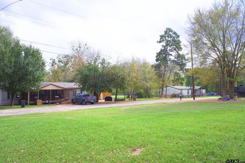 5000 Woodcastle Dr, Chandler, TX, 75758-8689 | Card Image