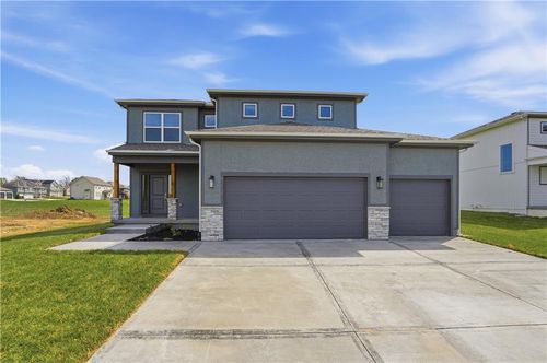 4712 Sw 6th St, Blue Springs, MO, 64014 | Card Image