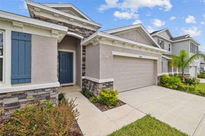 32003 Conchshell Sail Street, House other with 4 bedrooms, 2 bathrooms and null parking in Wesley Chapel FL | Image 3