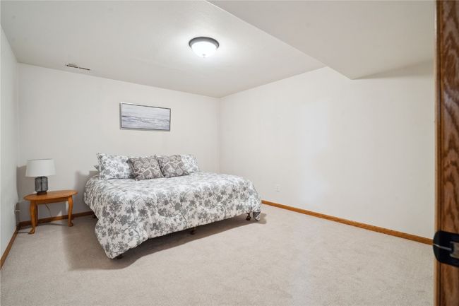 1727 Hunters Creek Way, Condo with 3 bedrooms, 3 bathrooms and null parking in Marion IA | Image 16