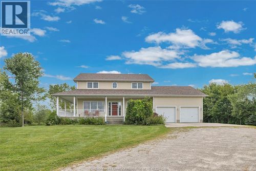 7057 Giardini Sideroad, Cottam, ON, N0R1B0 | Card Image