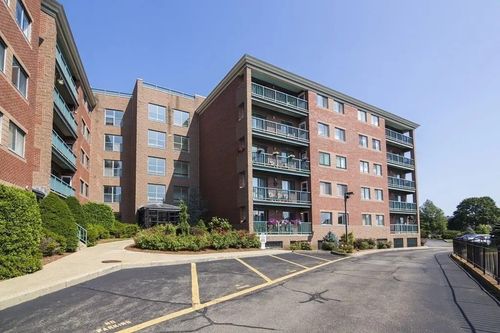 apt-403-50 S Common St, Lynn, MA, 01902-4449 | Card Image