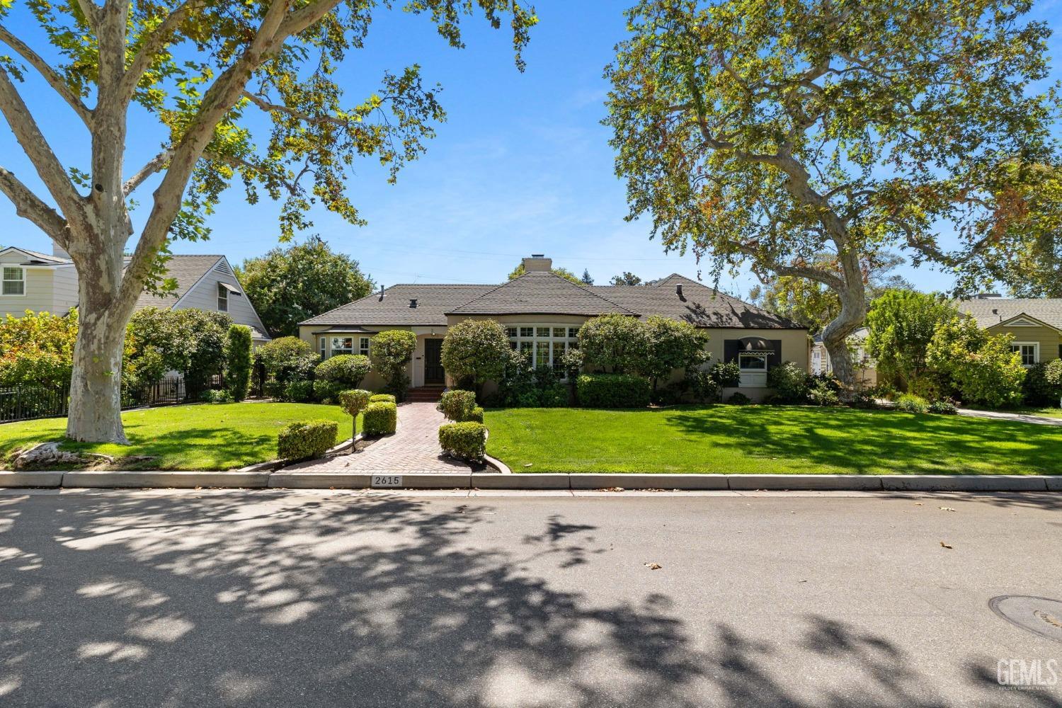 22nd St, Bakersfield, CA 93301