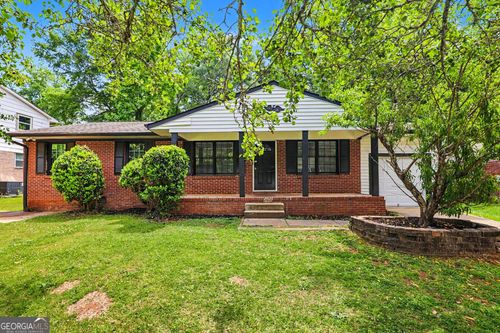10646 Eagle Dr, Jonesboro, GA, 30238-6685 | Card Image
