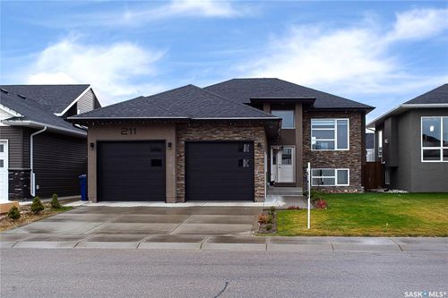 211 Settler Cres, Warman, SK, S0K4S5 | Card Image
