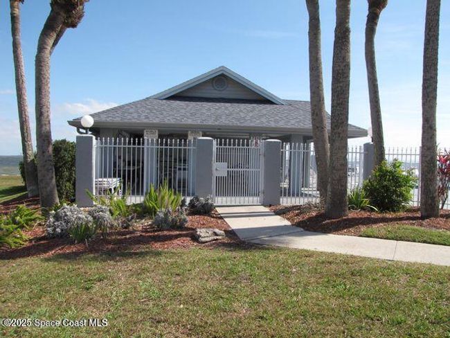206 - 7330 N Highway 1, Condo with 3 bedrooms, 2 bathrooms and null parking in Cocoa FL | Image 12