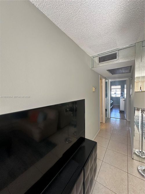 3043 Exeter E, Boca Raton, FL, 33434 | Card Image