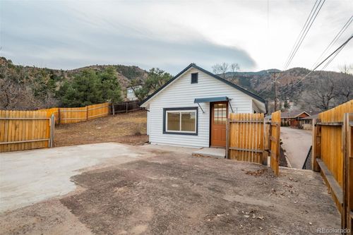 202 Oklahoma Rd, Manitou Springs, CO, 80829-2210 | Card Image