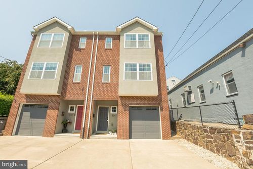 534 Green Ln, PHILADELPHIA, PA, 19128-2619 | Card Image