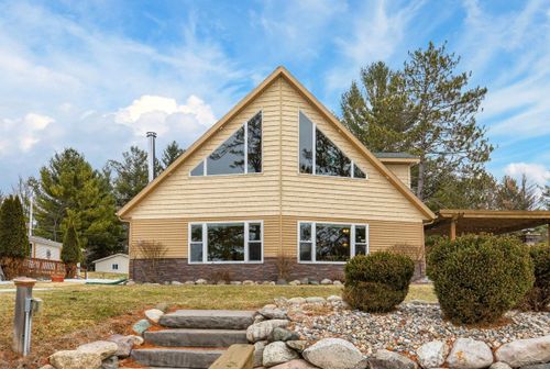 3495 N West Branch Dr, Gladwin, MI, 48624-7932 | Card Image